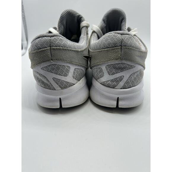 Nike Free Run 2 Gray White Running Shoes 7.5 Men